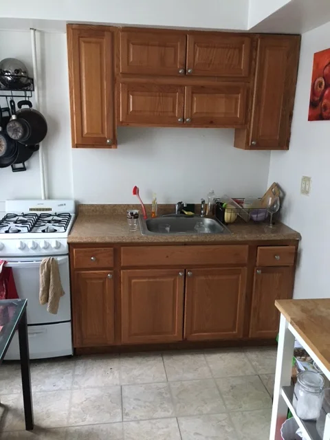 2 bed, 1 bath apartment for rent at 127 Sutherland Rd Unit J, Brighton — photo 4 of 5