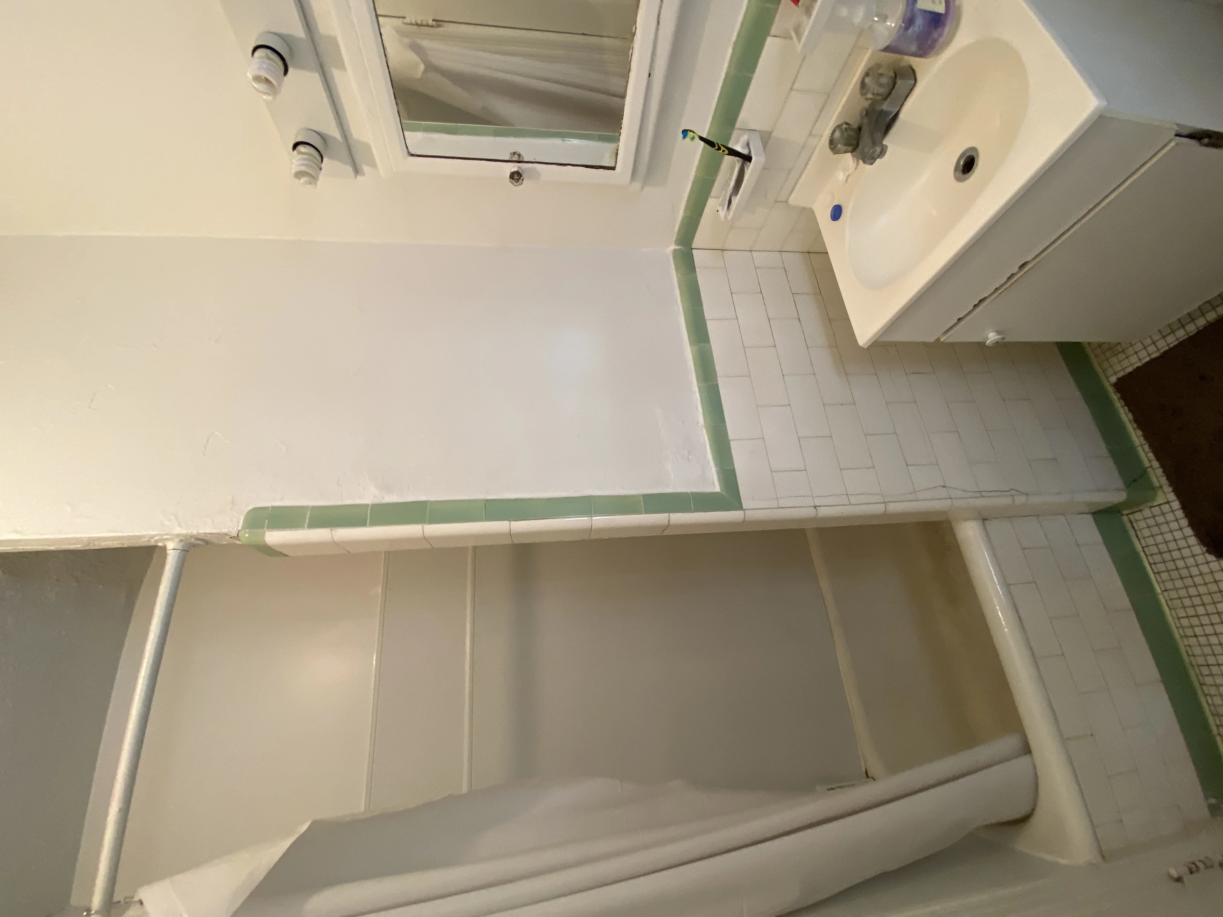 2 bed, 1 bath apartment for rent at 127 Sutherland Rd Unit J, Brighton — photo 5 of 5