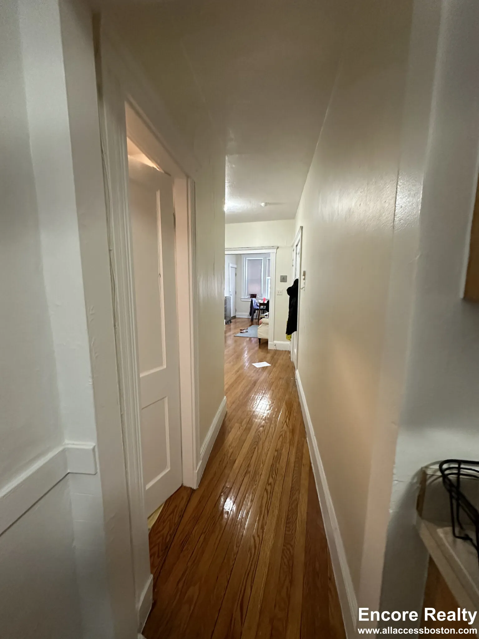2 bed, 1 bath apartment for rent at 127 Sutherland Rd Unit L, Brighton — photo 8 of 14