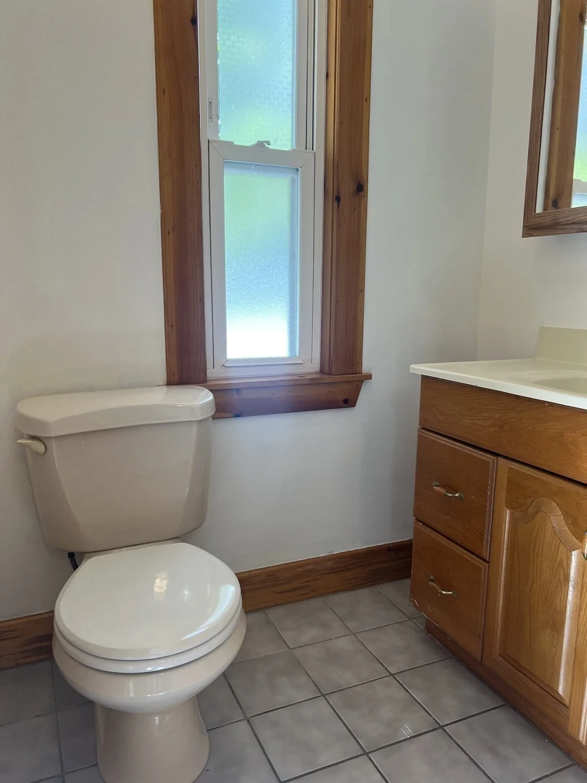 2 bed, 1 bath apartment for rent at 127 Thacher St Unit 0, Milton — photo 22 of 40