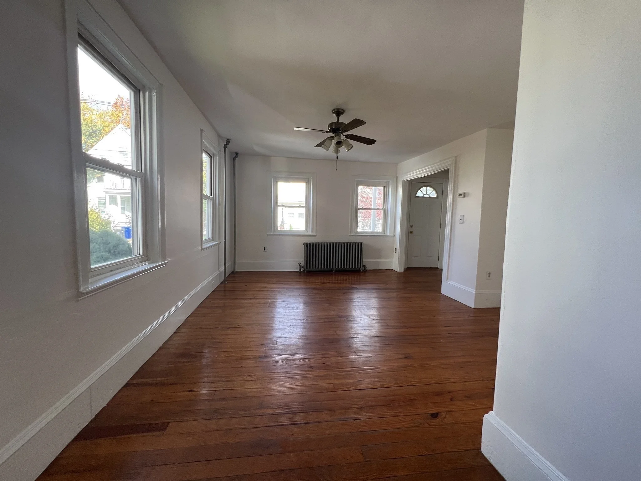 2 bed, 1 bath apartment for rent at 127 Thacher St Unit 0, Milton — photo 10 of 40