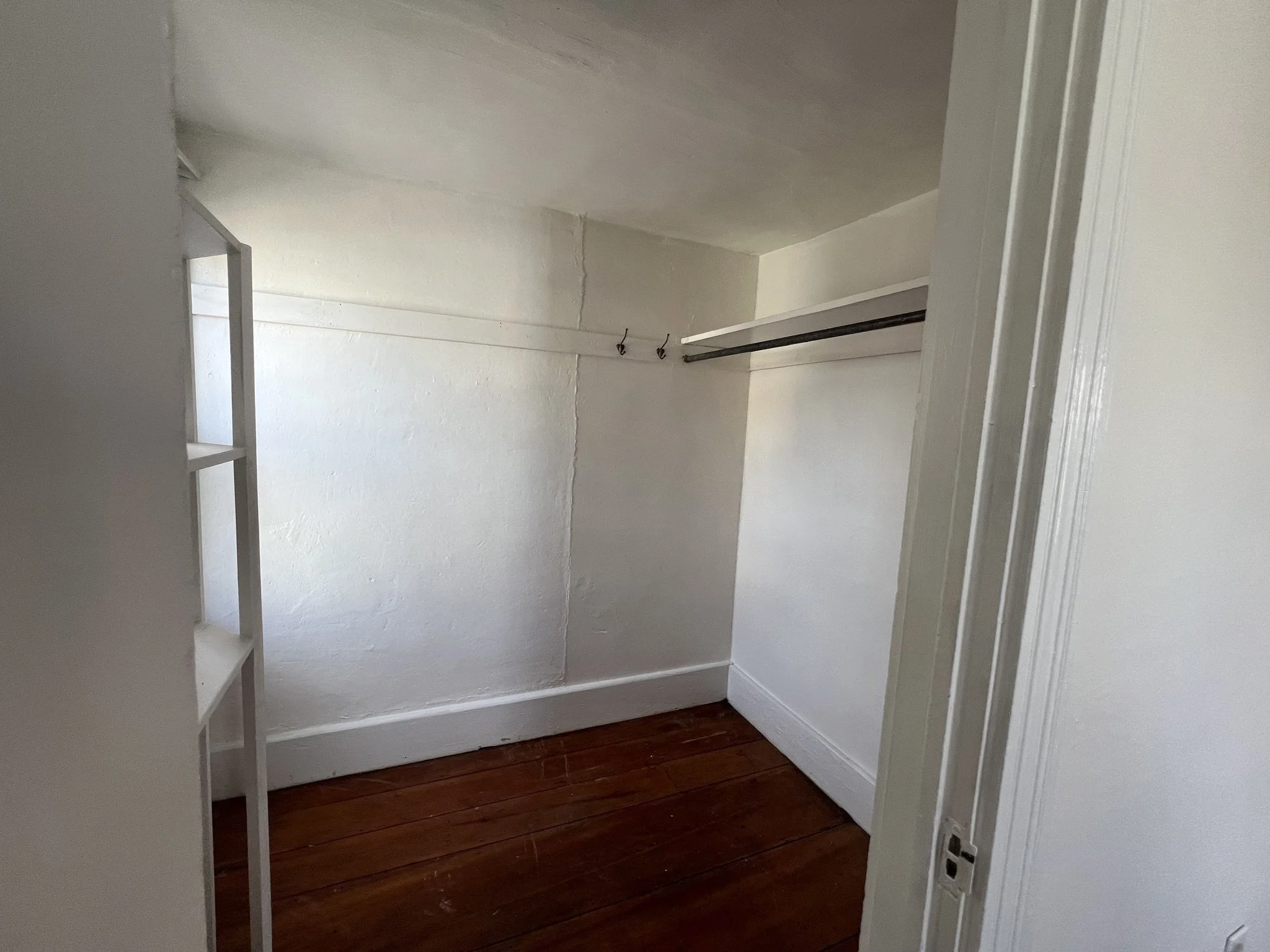 2 bed, 1 bath apartment for rent at 127 Thacher St Unit 0, Milton — photo 34 of 40