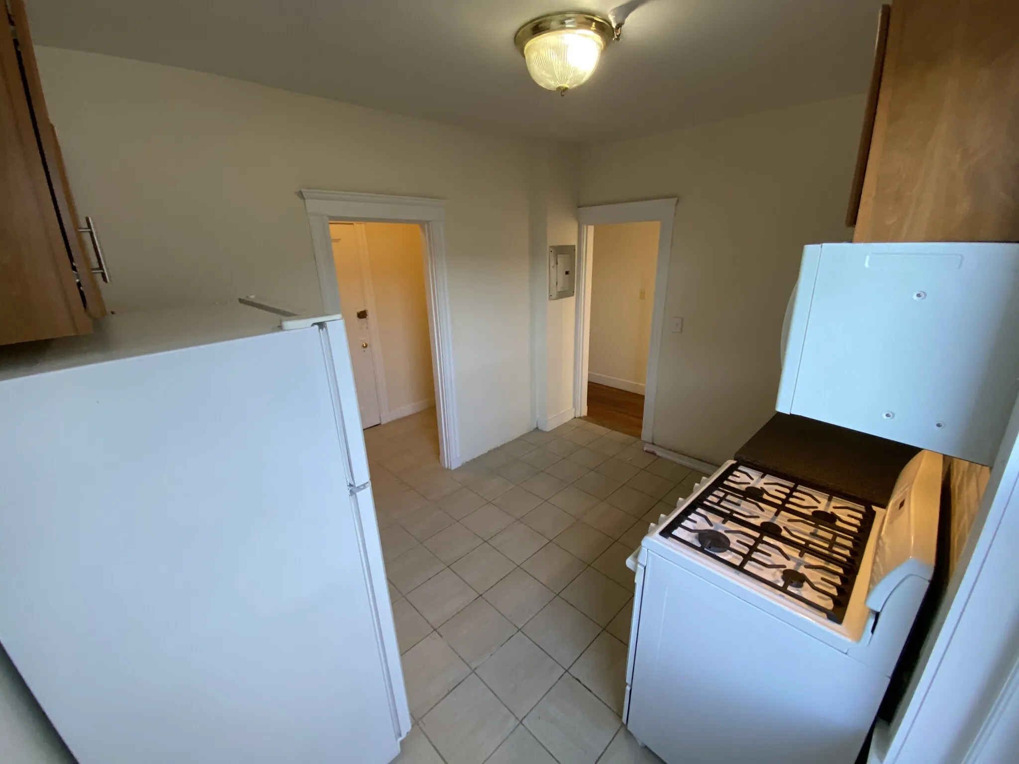 2 bed, 1 bath apartment for rent at 127 Washington St Unit 53, Brighton — photo 2 of 12