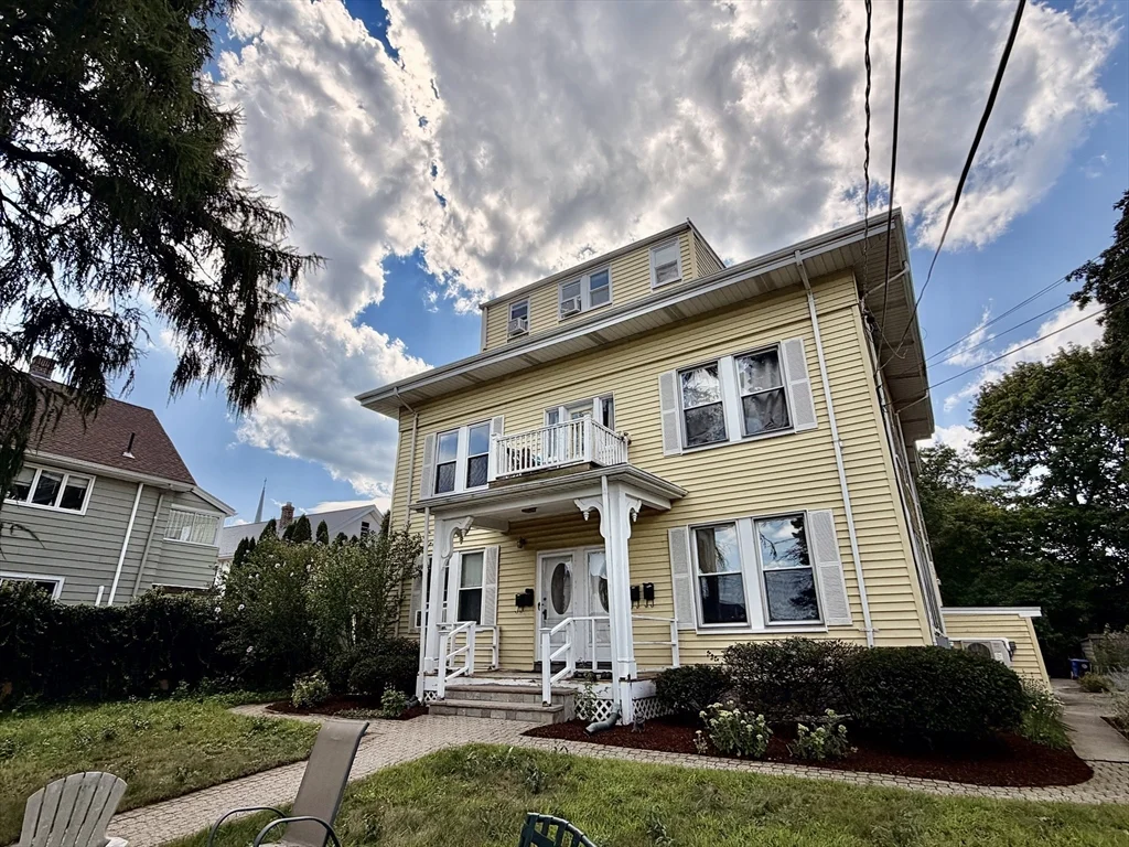 3 bed, 2 bath apartment for rent at 127 White St Unit 127, Belmont — photo 20 of 20