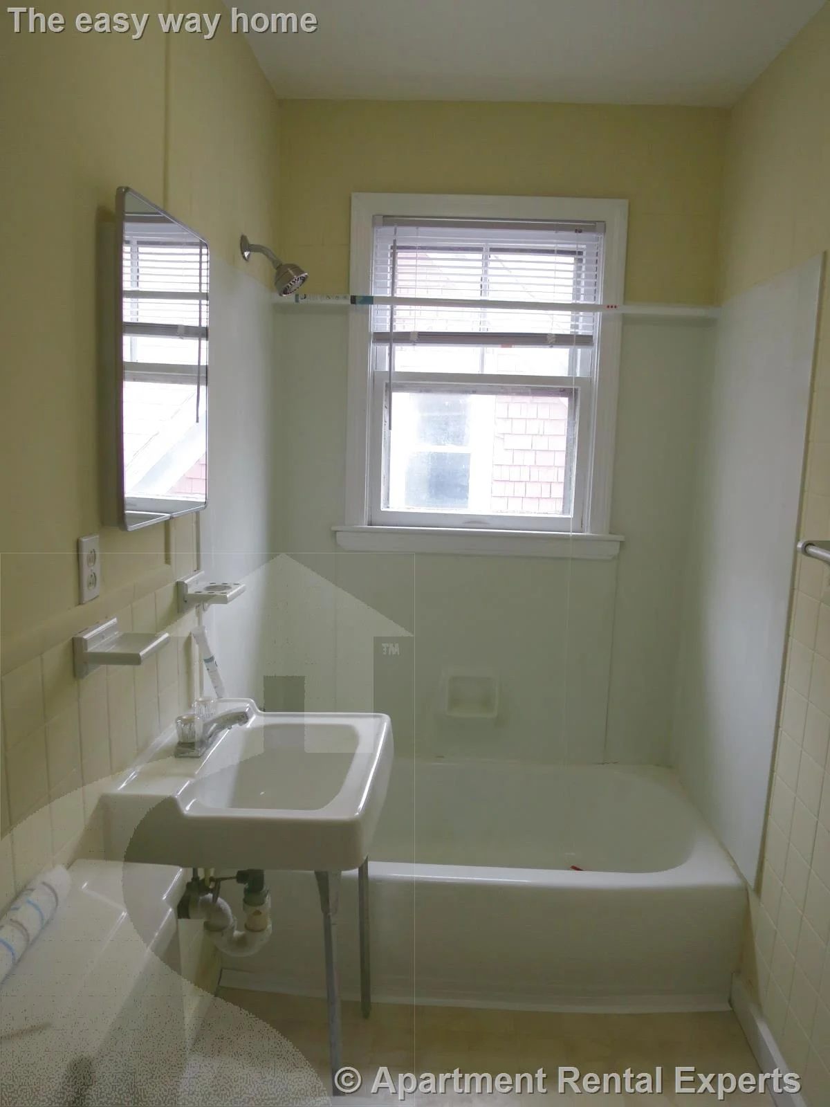 4 bed, 2 bath apartment for rent at 1270-1272 Broadway Unit 2, Teele Square — photo 12 of 16