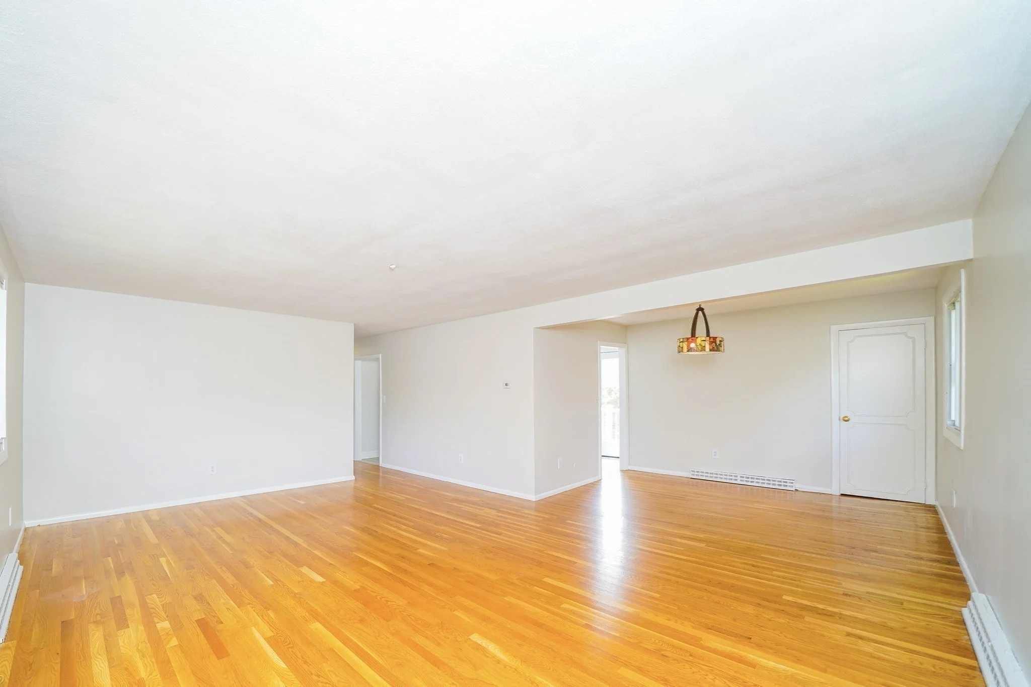 4 bed, 2 bath apartment for rent at 1274 Beacon Unit 2, Newton Highlands — photo 6 of 19