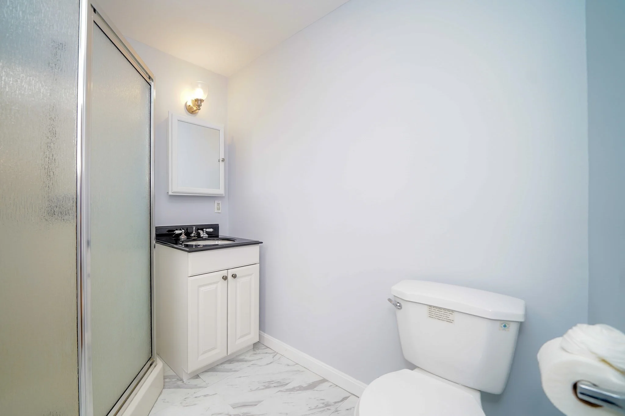 4 bed, 2 bath apartment for rent at 1274 Beacon Unit 2, Newton Highlands — photo 12 of 19