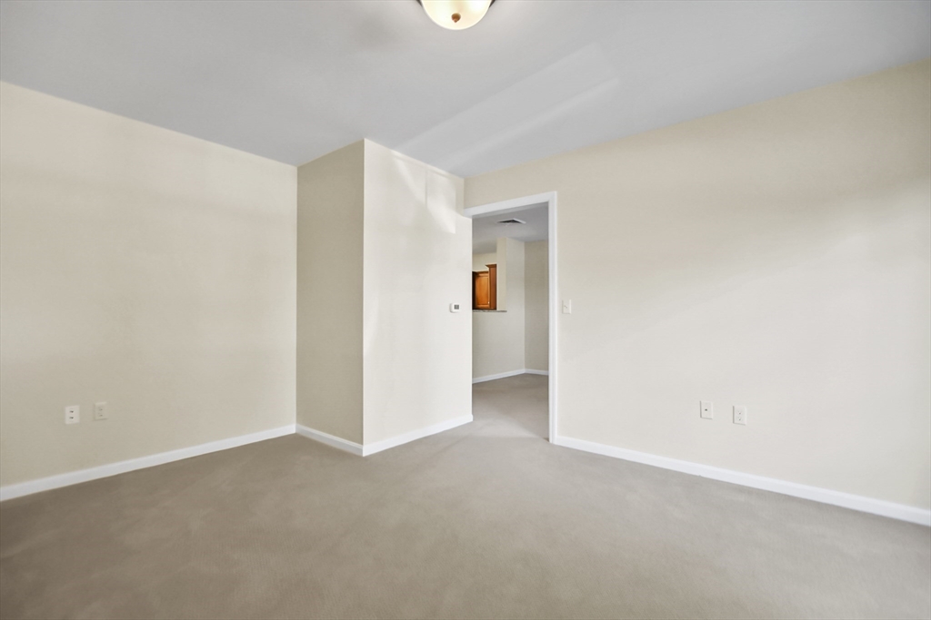 1 bed, 1 bath apartment for rent at 1275 Turnpike St Unit 1138, North Andover — photo 12 of 40