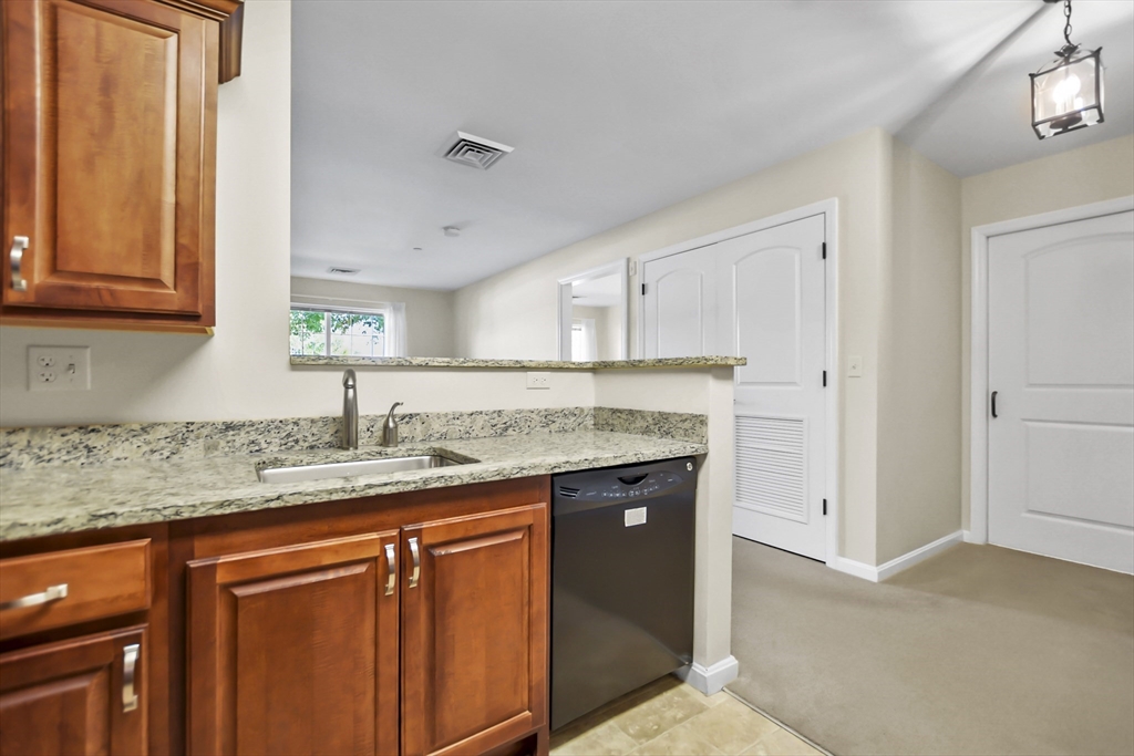 1 bed, 1 bath apartment for rent at 1275 Turnpike St Unit 1138, North Andover — photo 7 of 40