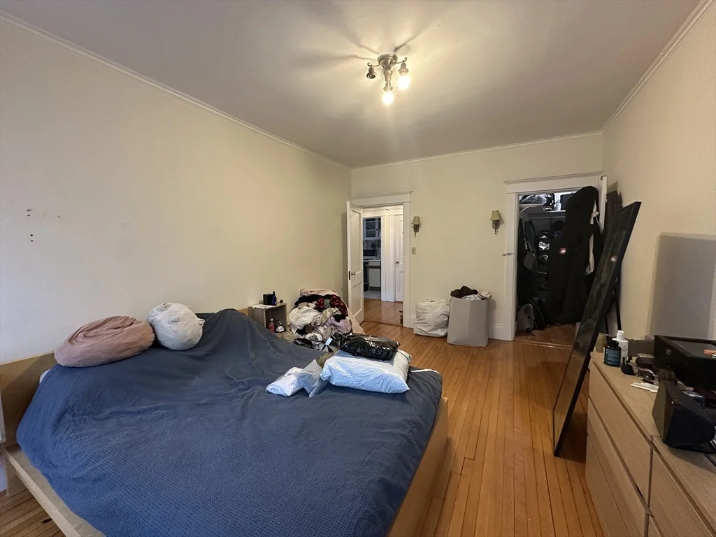1 bed, 1 bath apartment for rent at 1277 Commonwealth Ave Unit 302, Allston — photo 5 of 8