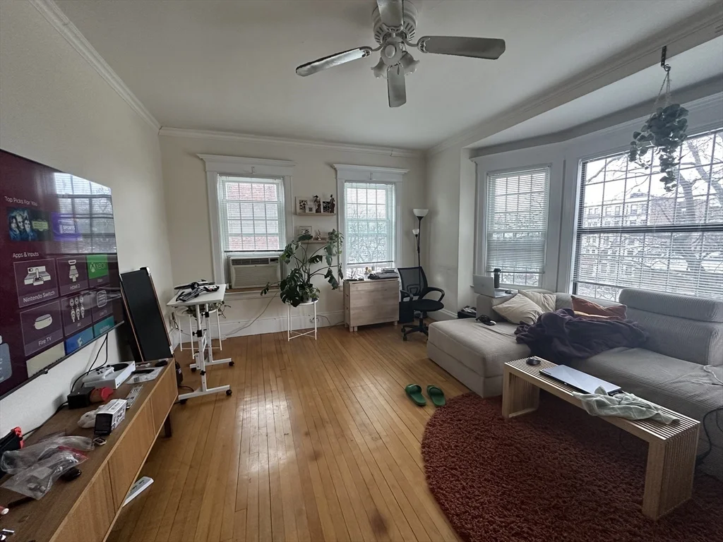 1 bed, 1 bath apartment for rent at 1277 Commonwealth Ave Unit 302, Allston — photo 3 of 8