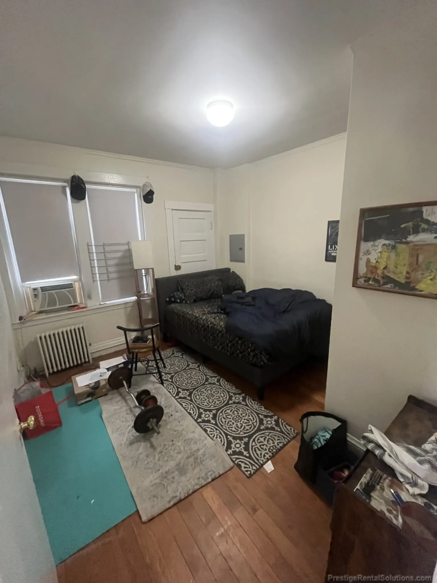 1 bed, 1 bath apartment for rent at 128 Allston St Unit SIDE, Allston — photo 2 of 6