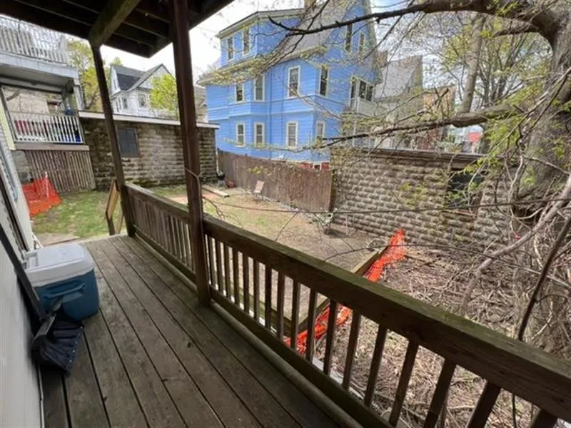 2 bed, 1 bath apartment for rent at 128 Cedar St Unit 1, Powder House Square — photo 5 of 13