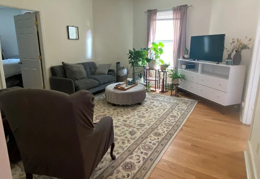 2 bed, 1 bath apartment for rent at 128 Cedar St Unit 1, Powder House Square — photo 9 of 13