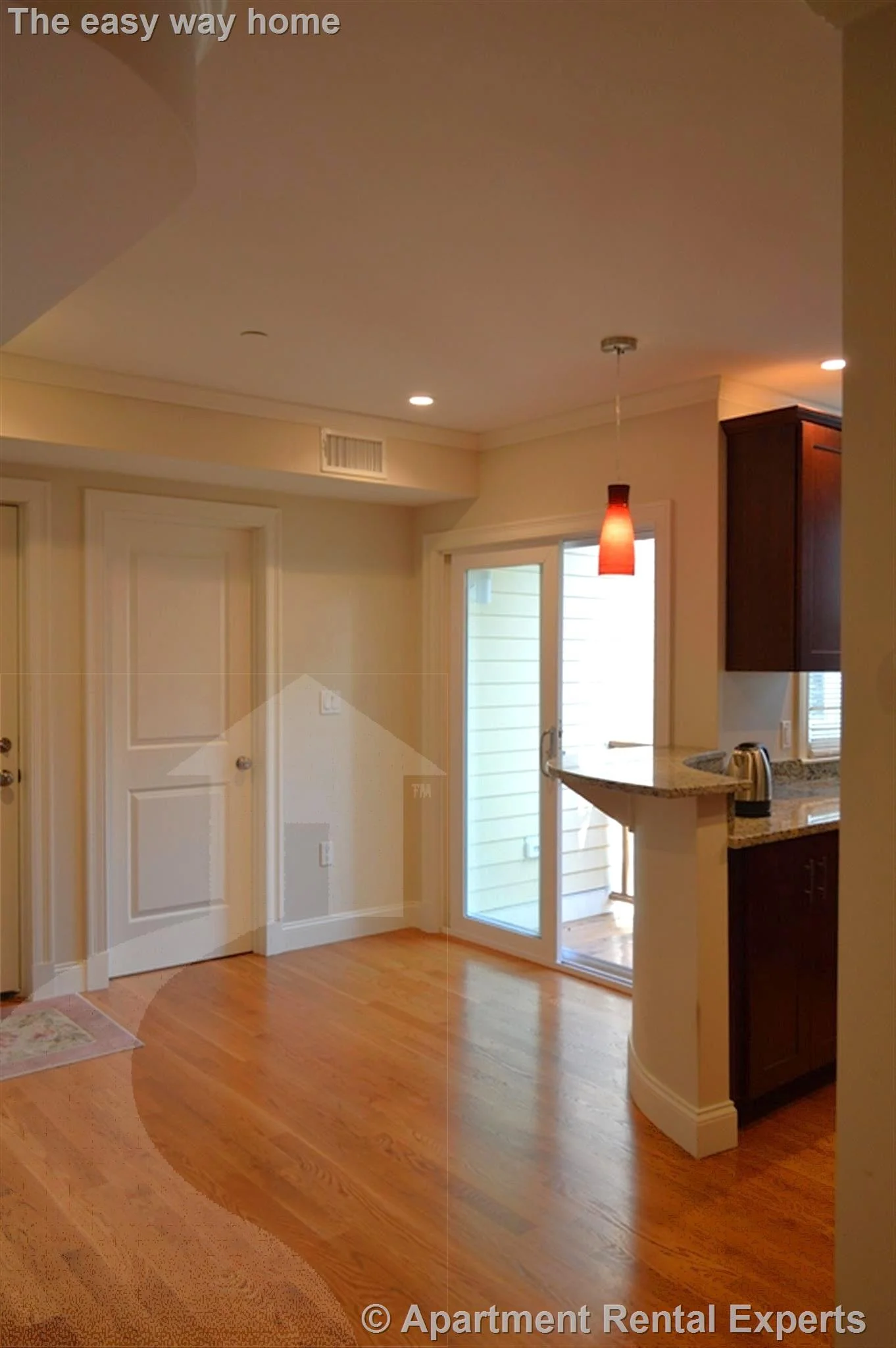 3 bed, 2 bath apartment for rent at 128 Cherry St Unit 2, Central Square — photo 2 of 10