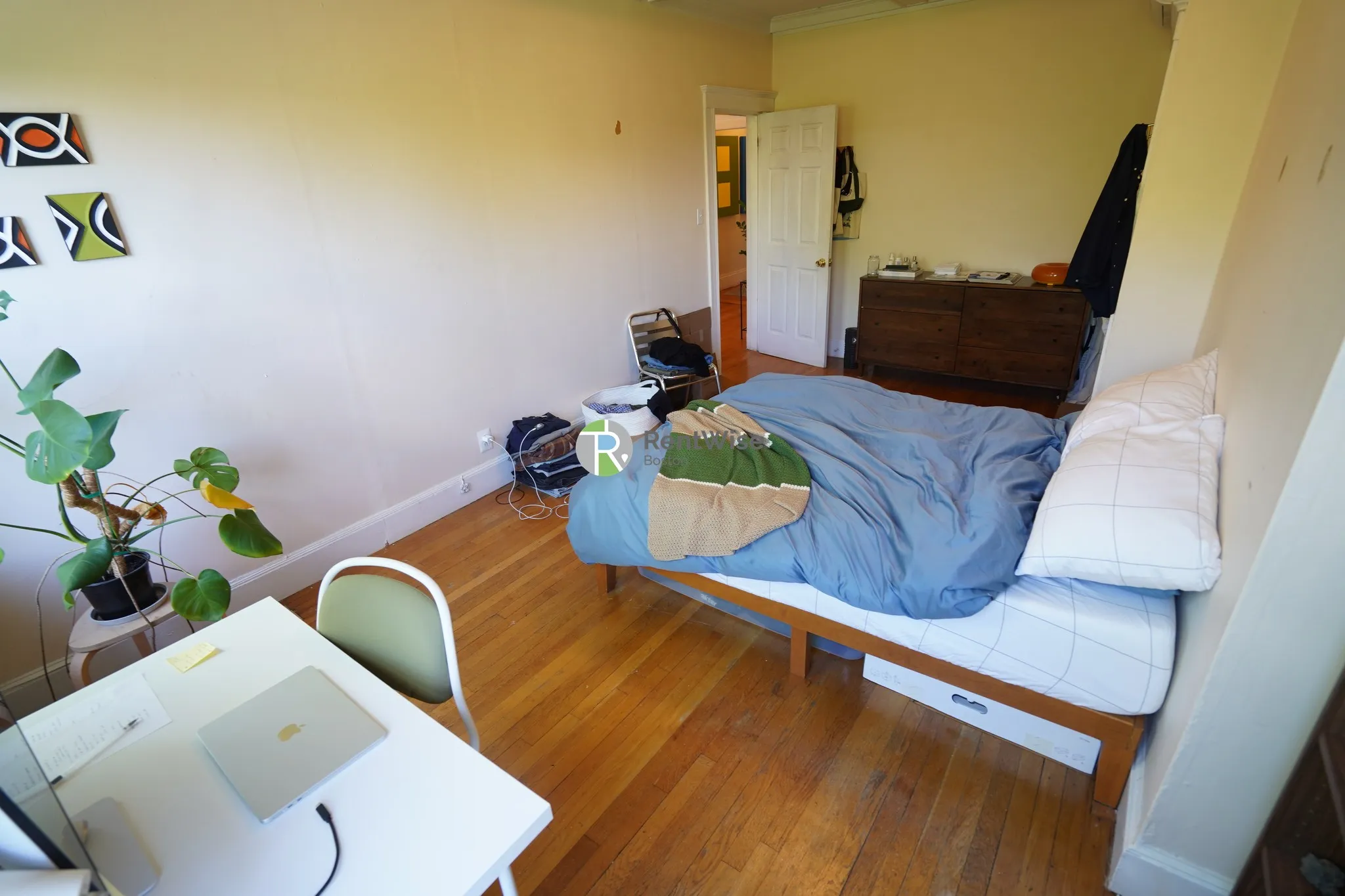 3 bed, 1 bath apartment for rent at 128 Fuller St Unit 5, North Brookline — photo 13 of 17