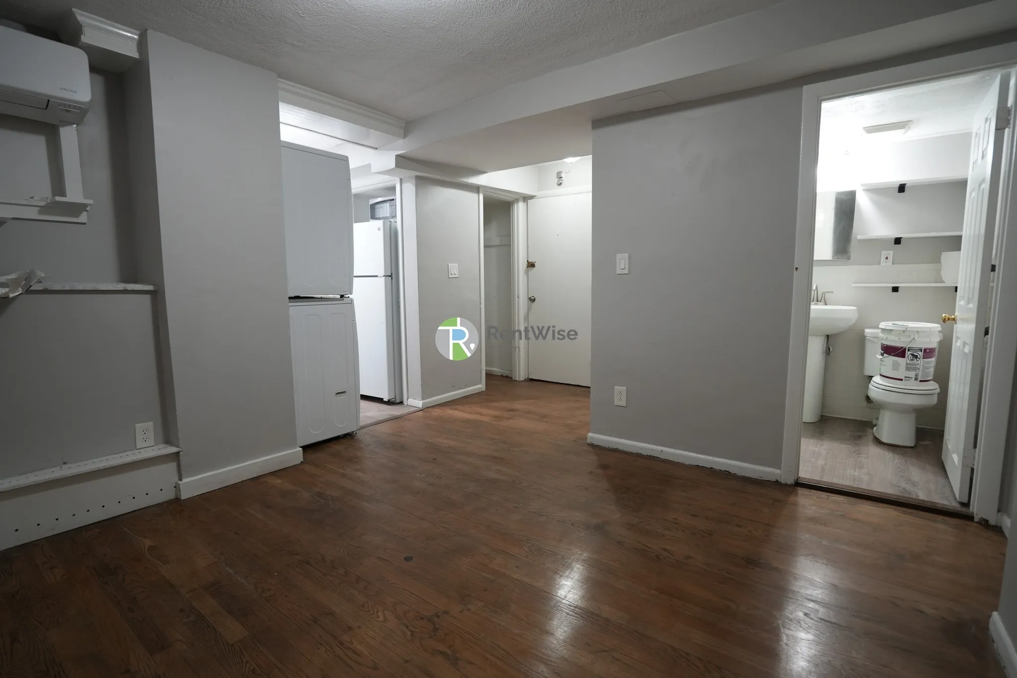 1 bed, 1 bath apartment for rent at 128 Fuller St Unit 8, North Brookline — photo 4 of 7