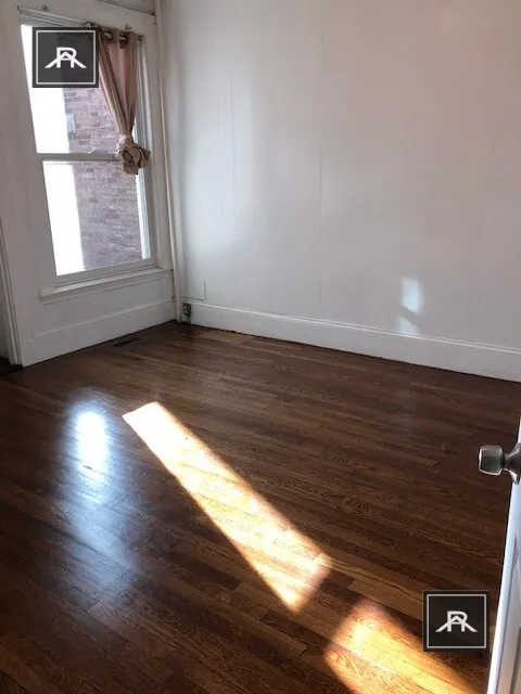 3 bed, 2 bath apartment for rent at 128 Glenville Ave Unit 1, Allston — photo 9 of 17