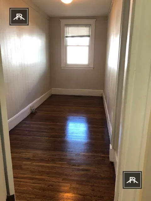 3 bed, 2 bath apartment for rent at 128 Glenville Ave Unit 1, Allston — photo 4 of 17