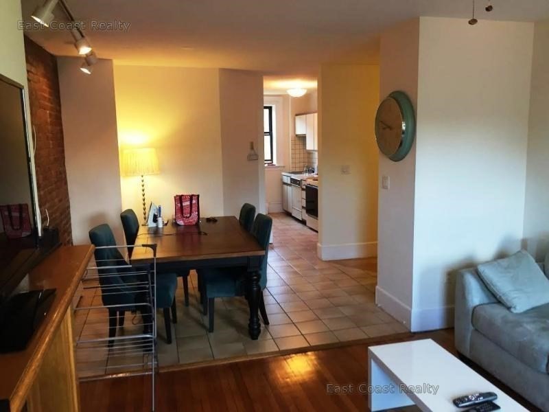 2 bed, 1 bath apartment for rent at 128 Hemenway St Unit 402, Fenway — photo 4 of 16