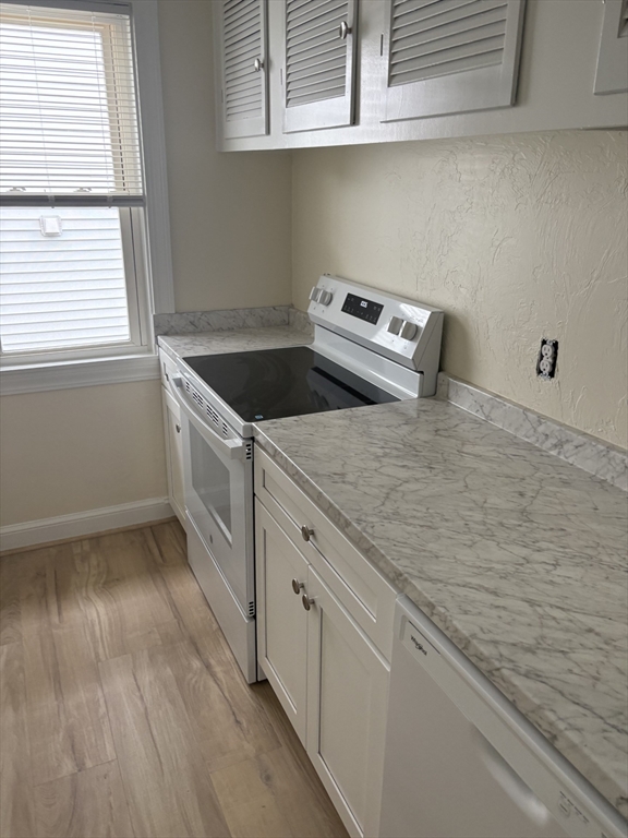 2 bed, 1 bath apartment for rent at 128 Ingleside Ave Unit 2, Worcester — photo 2 of 15