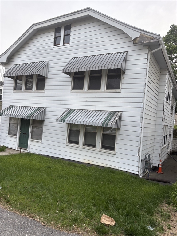 2 bed, 1 bath apartment for rent at 128 Ingleside Ave Unit 2, Worcester — photo 1 of 15