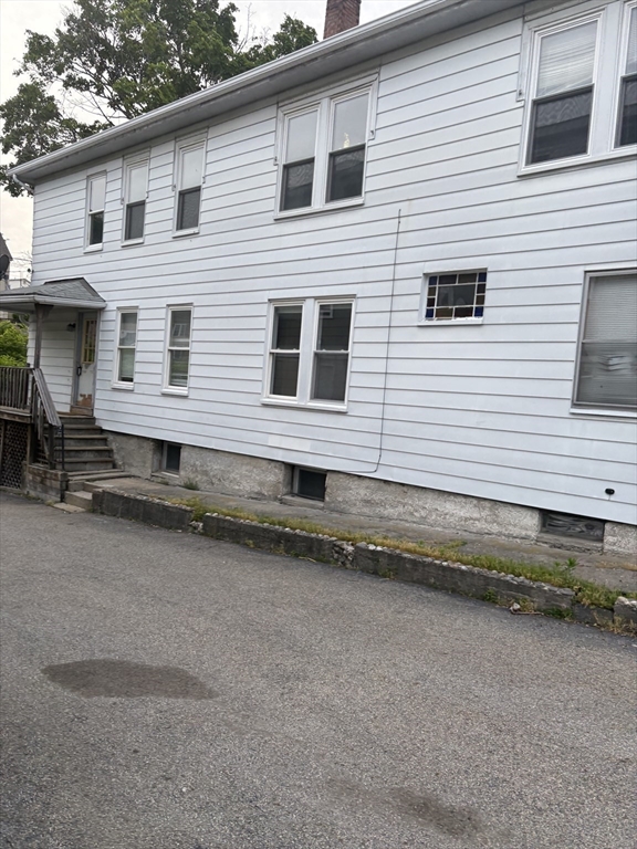 2 bed, 1 bath apartment for rent at 128 Ingleside Ave Unit 2, Worcester — photo 15 of 15