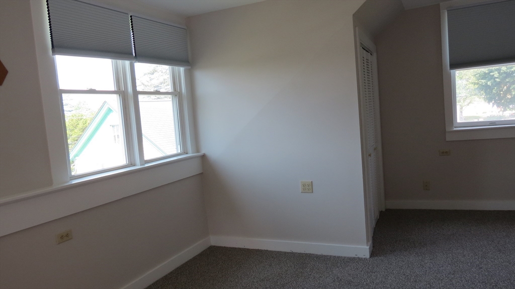 1 bed, 1 bath apartment for rent at 128 Low Unit 128, Newburyport — photo 13 of 15