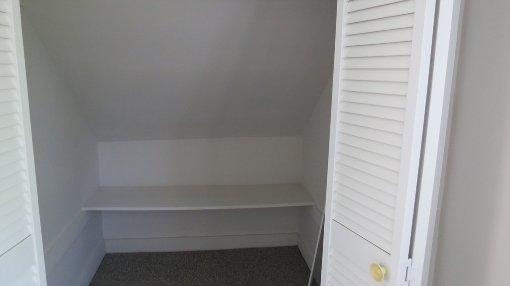 1 bed, 1 bath apartment for rent at 128 Low Unit 128, Newburyport — photo 10 of 15