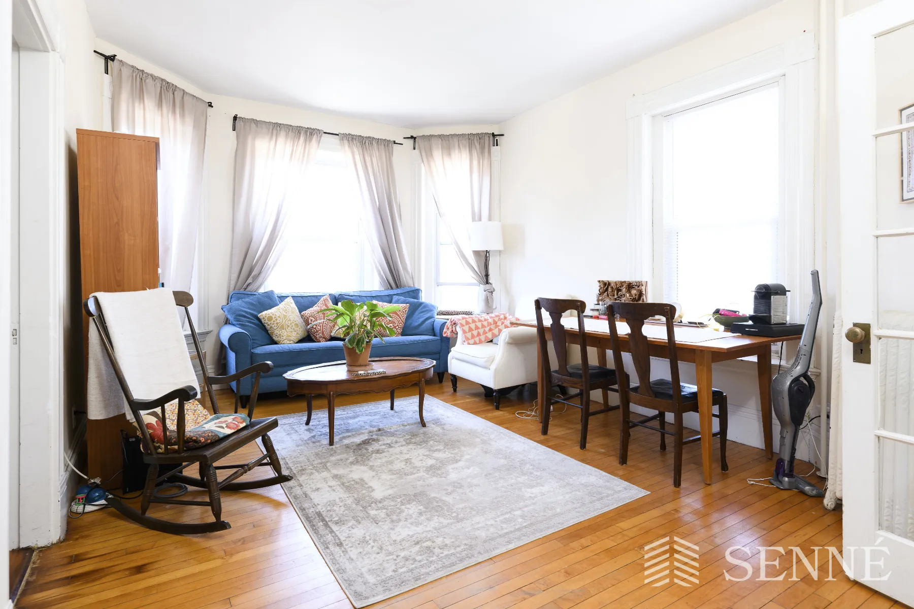 2 bed, 1 bath apartment for rent at 128 Magazine St Unit 10, Cambridgeport — photo 2 of 11