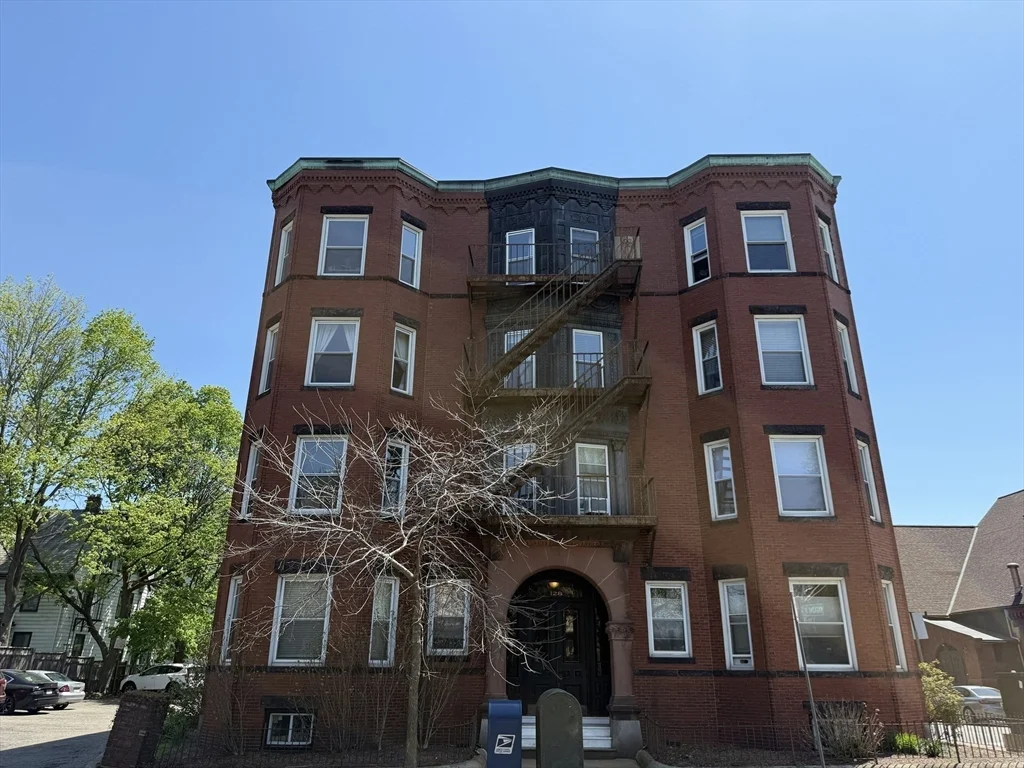 2 bed, 1 bath apartment for rent at 128 Magazine St Unit 11, Cambridgeport — photo 29 of 29