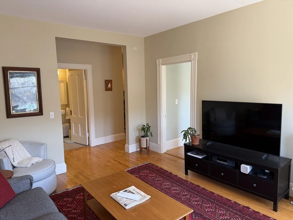 2 bed, 1 bath apartment for rent at 128 Magazine St Unit 11, Cambridgeport — photo 9 of 29