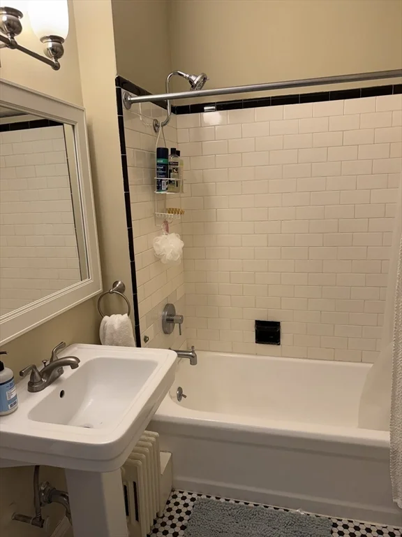 2 bed, 1 bath apartment for rent at 128 Magazine St Unit 11, Cambridgeport — photo 15 of 29