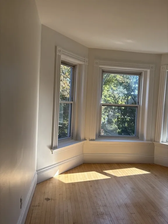 2 bed, 1 bath apartment for rent at 128 Magazine St Unit 12, Cambridgeport — photo 5 of 15