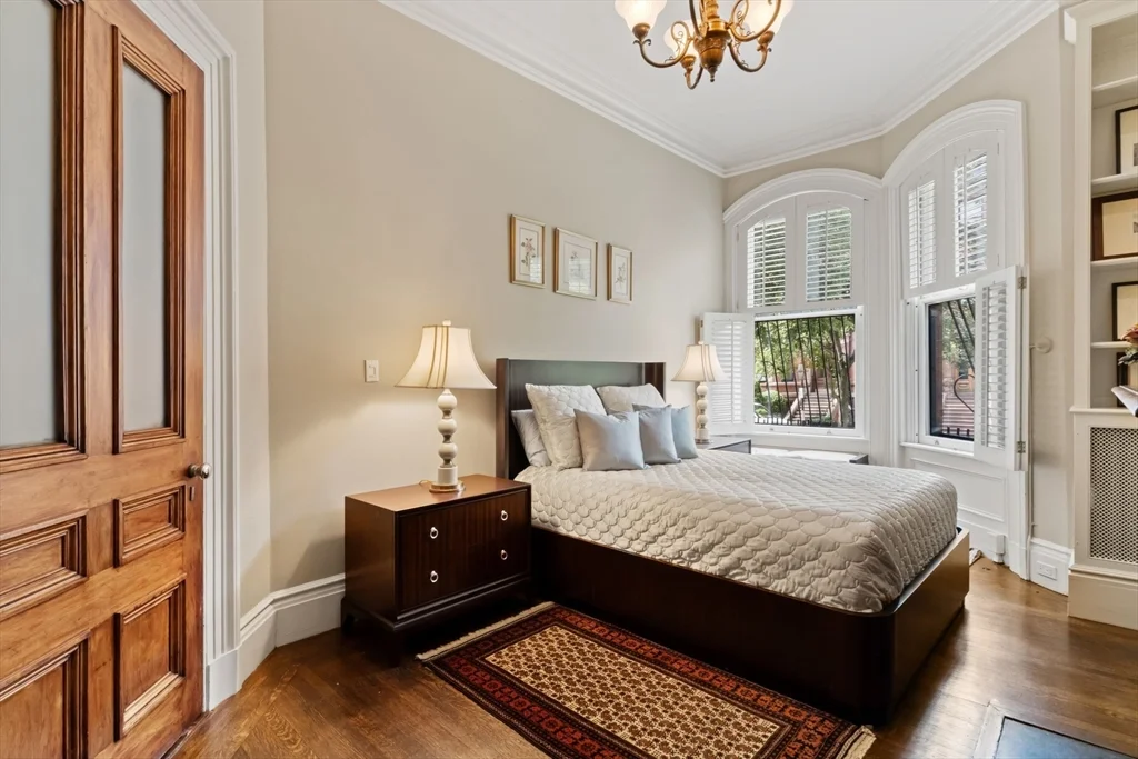 1 bed, 1 bath apartment for rent at 128 Marlborough St Unit 2, Back Bay — photo 14 of 23
