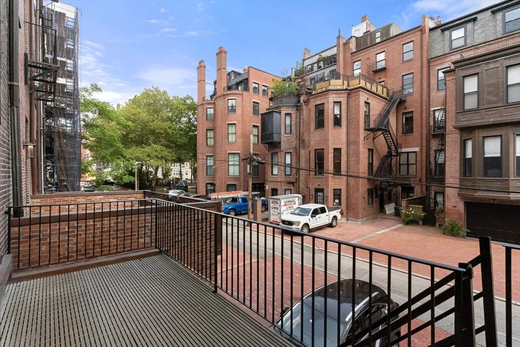 1 bed, 1 bath apartment for rent at 128 Marlborough St Unit 2, Back Bay — photo 20 of 23