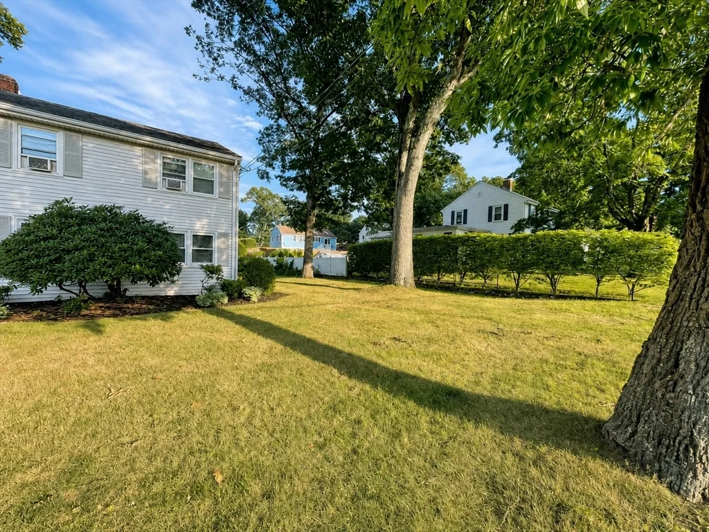3 bed, 1 bath apartment for rent at 128 Norfolk Unit 1, Canton — photo 14 of 16