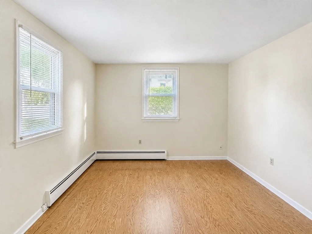3 bed, 1 bath apartment for rent at 128 Norfolk Unit 1, Canton — photo 5 of 16