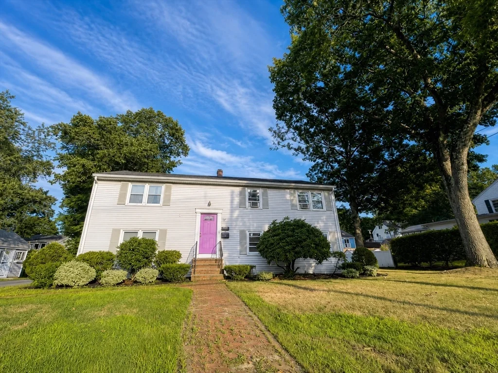 3 bed, 1 bath apartment for rent at 128 Norfolk Unit 1, Canton