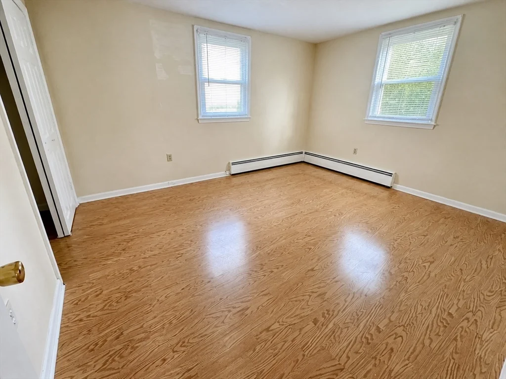 3 bed, 1 bath apartment for rent at 128 Norfolk Unit 1, Canton — photo 12 of 16