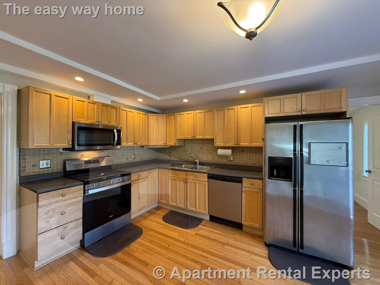 3 bed, 1 bath apartment for rent at 128 North Marshall St Unit 2, Revere — photo 4 of 23