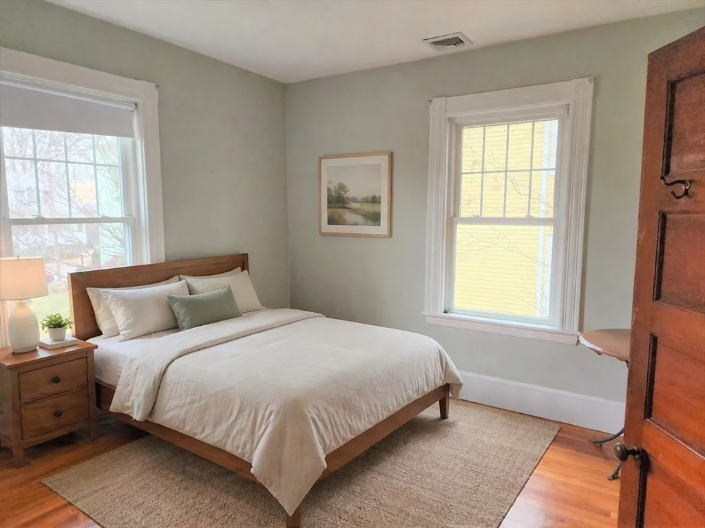 3 bed, 2 bath apartment for rent at 128 Palfrey Unit 128, Watertown — photo 5 of 11