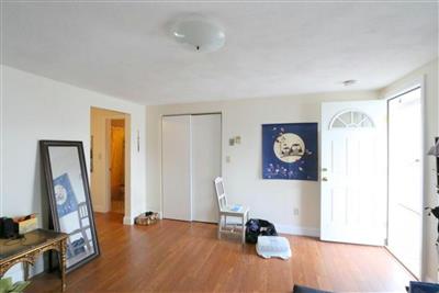 Studio bed, 1 bath apartment for rent at 128 Pine St Unit 5, The Port — photo 5 of 7