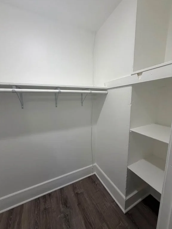 3 bed, 1 bath apartment for rent at 128 Shawmut St Unit 2, Cheshire — photo 6 of 9