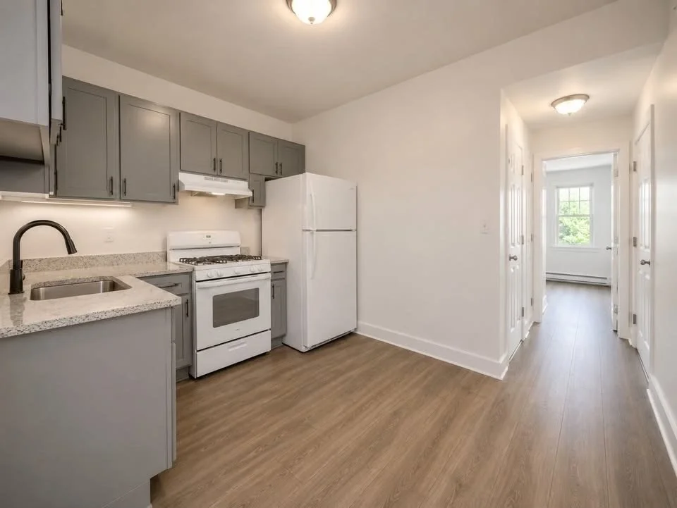 3 bed, 1 bath apartment for rent at 128 Shawmut St Unit 6, Chelsea — photo 2 of 10