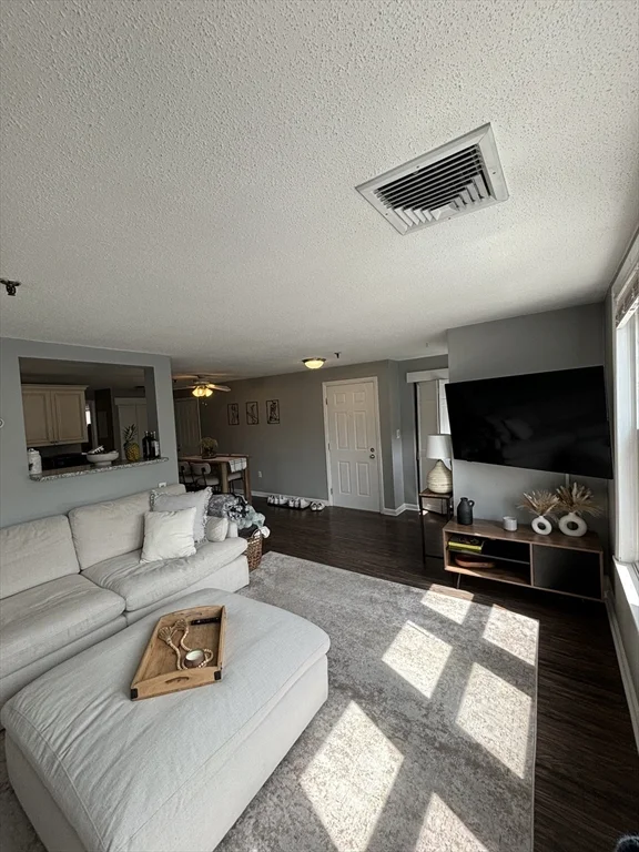 2 bed, 1 bath apartment for rent at 128 Tudor St Unit C, South Boston — photo 4 of 14