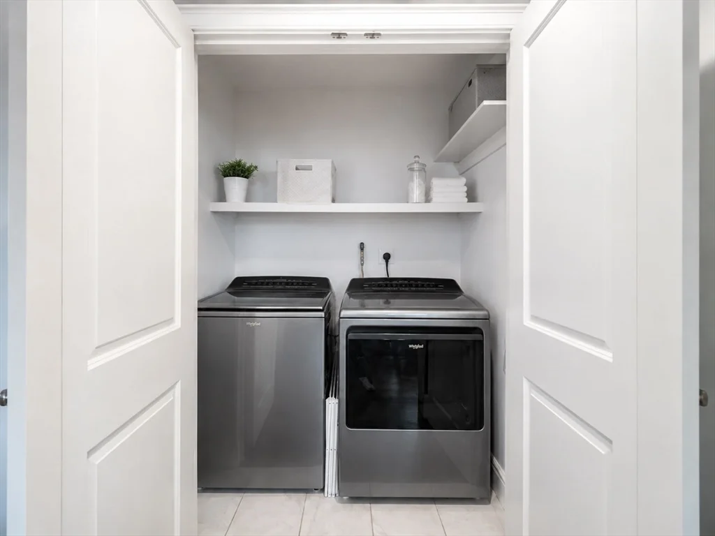 3 bed, 2 bath apartment for rent at 128 Waverly St Unit 1, Everett — photo 11 of 16