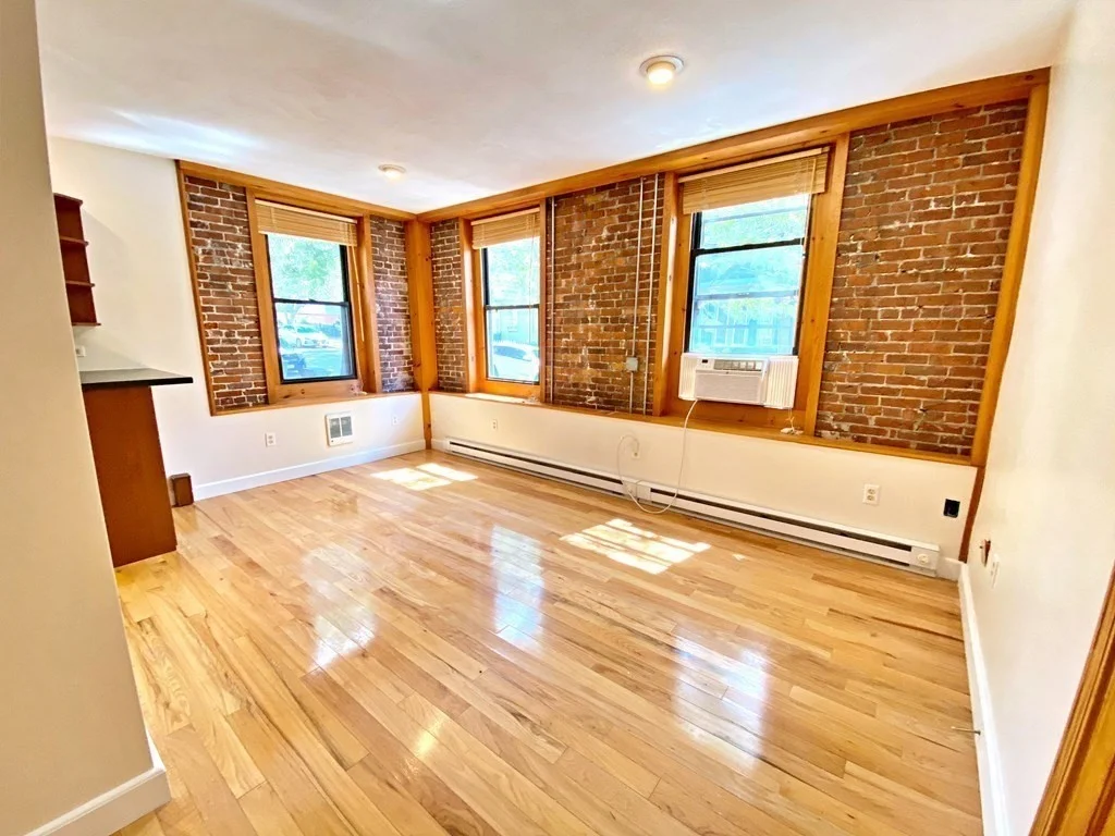 2 bed, 1 bath apartment for rent at 128 Webster St Unit 1, East Boston — photo 4 of 21