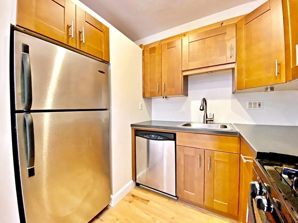 2 bed, 1 bath apartment for rent at 128 Webster St Unit 1, East Boston — photo 8 of 21