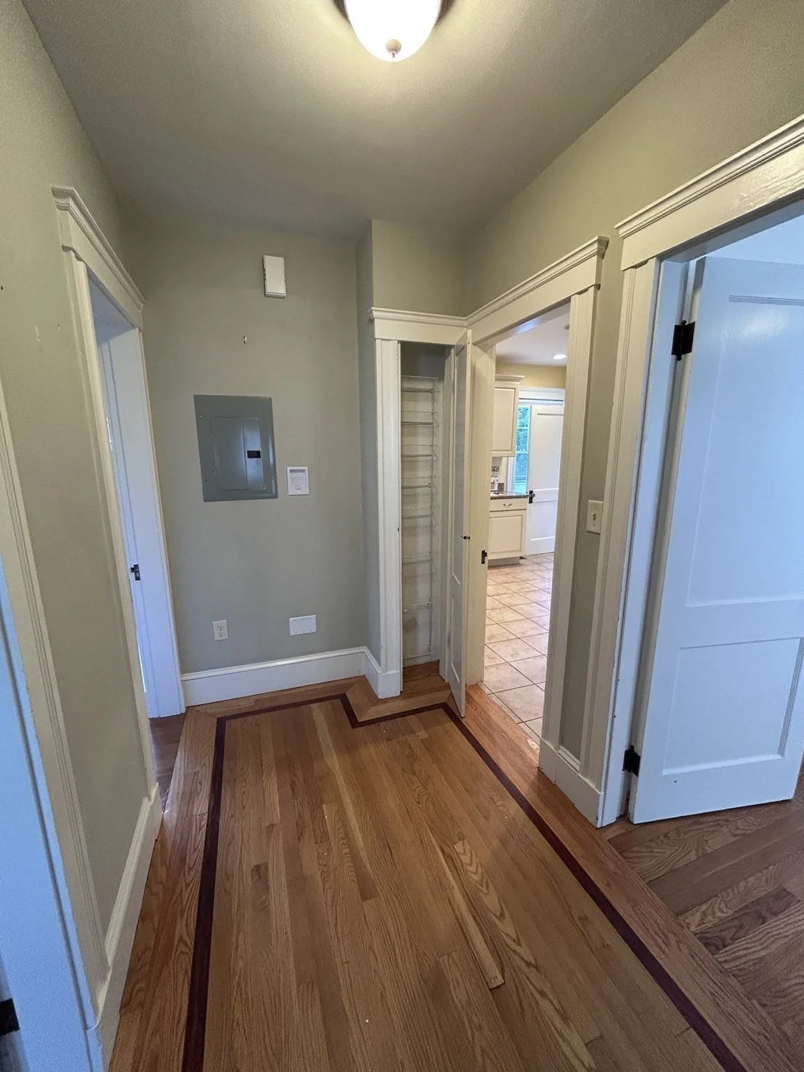 2 bed, 1 bath apartment for rent at 128 Willow Unit 1, West Roxbury — photo 20 of 25